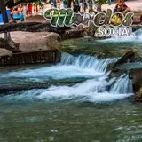 Arroyo natural dentro del balneario 'Las Huertas' en Tlaquiltenango, Morelos
