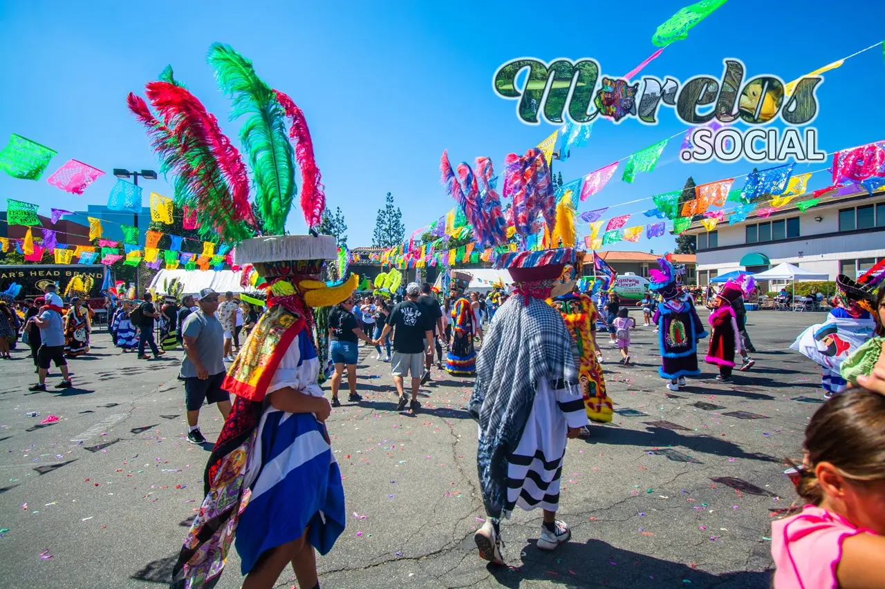 2100 4TH street, Santa Ana California el carnaval morelense 2021.