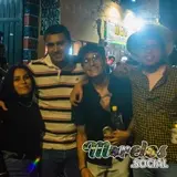 Con una foto para el recuerdo captamos a estos amigos en Tlaltizapán.