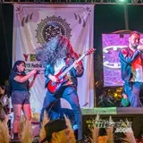 Guitarra y Trompeta del grupo de rock B-side en Yecapixtla.