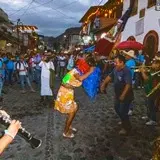 Tlayacapan, Morelos y su tradicional brinco de chinelo.