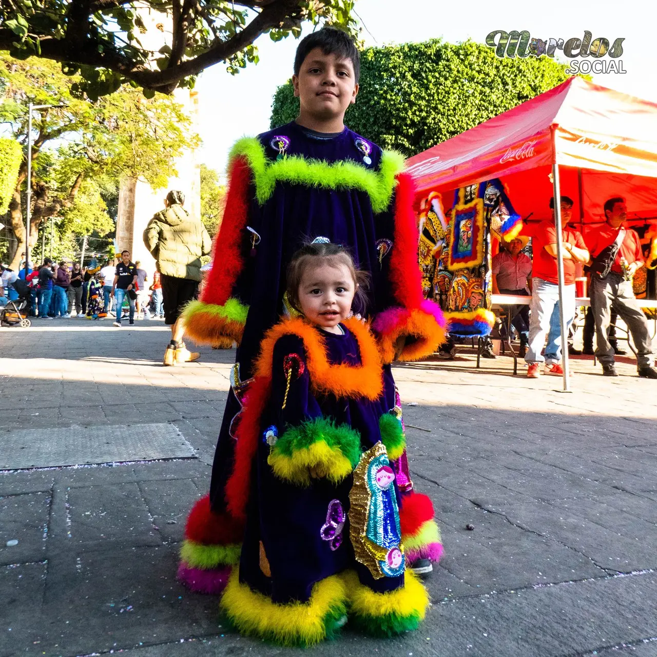 Pequeños chinelos disfrutando de la tarde en Jiutepec,