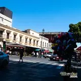 Cruce entre las calles Guerrero y Gutenberg.
