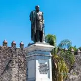 Escultura a General Carlos Pacheco Villalobos