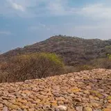 Cerros que Guardan Historias: Chimalacatlán y la Riqueza Ancestral de Tlaquiltenango