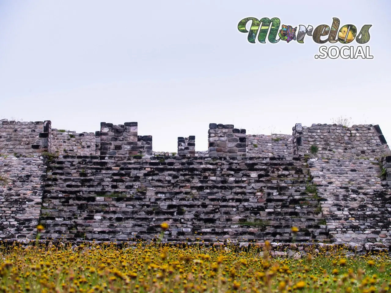 Plaza y Pirámide de las Estelas de Xochicalco, Morelos