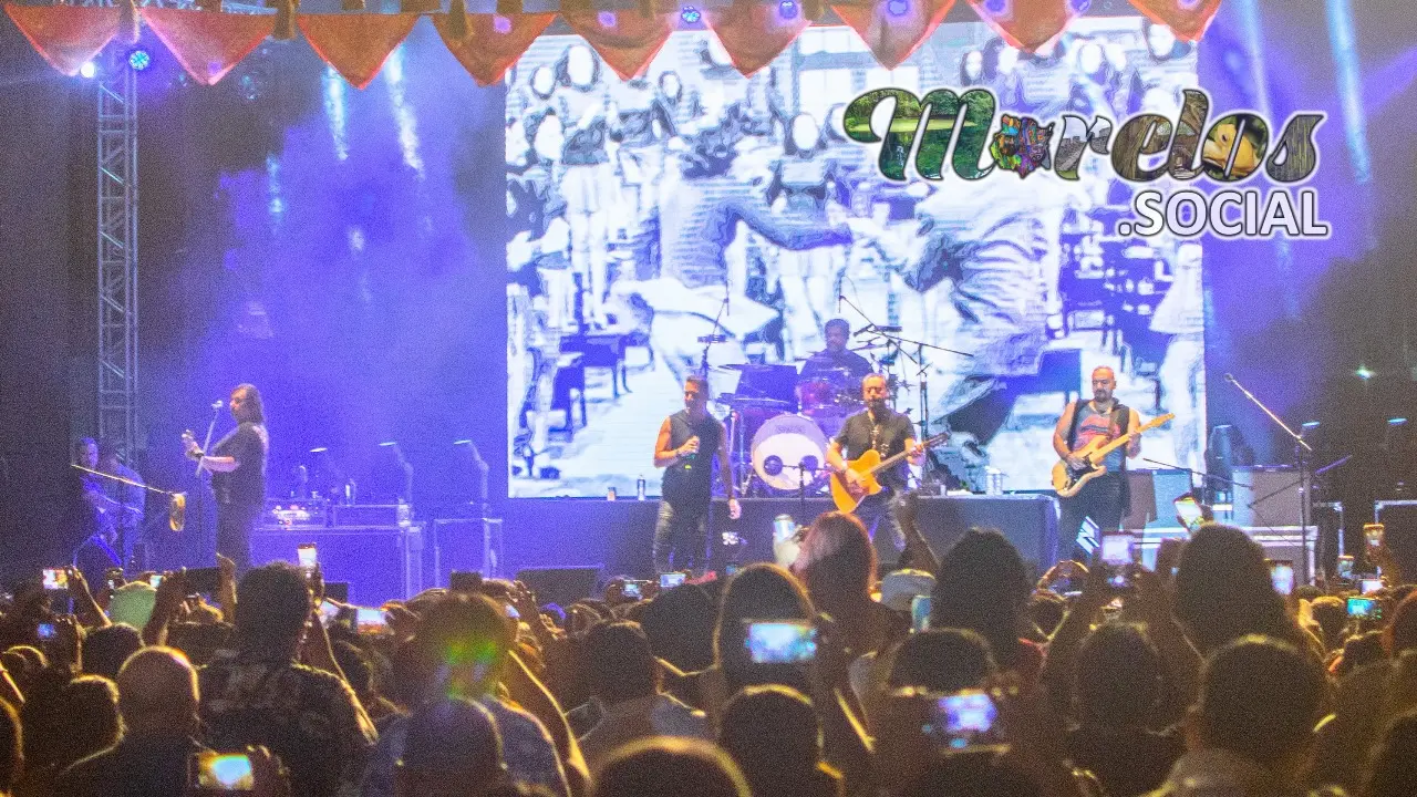 Noche de rock en festival de Tlaltizapán.