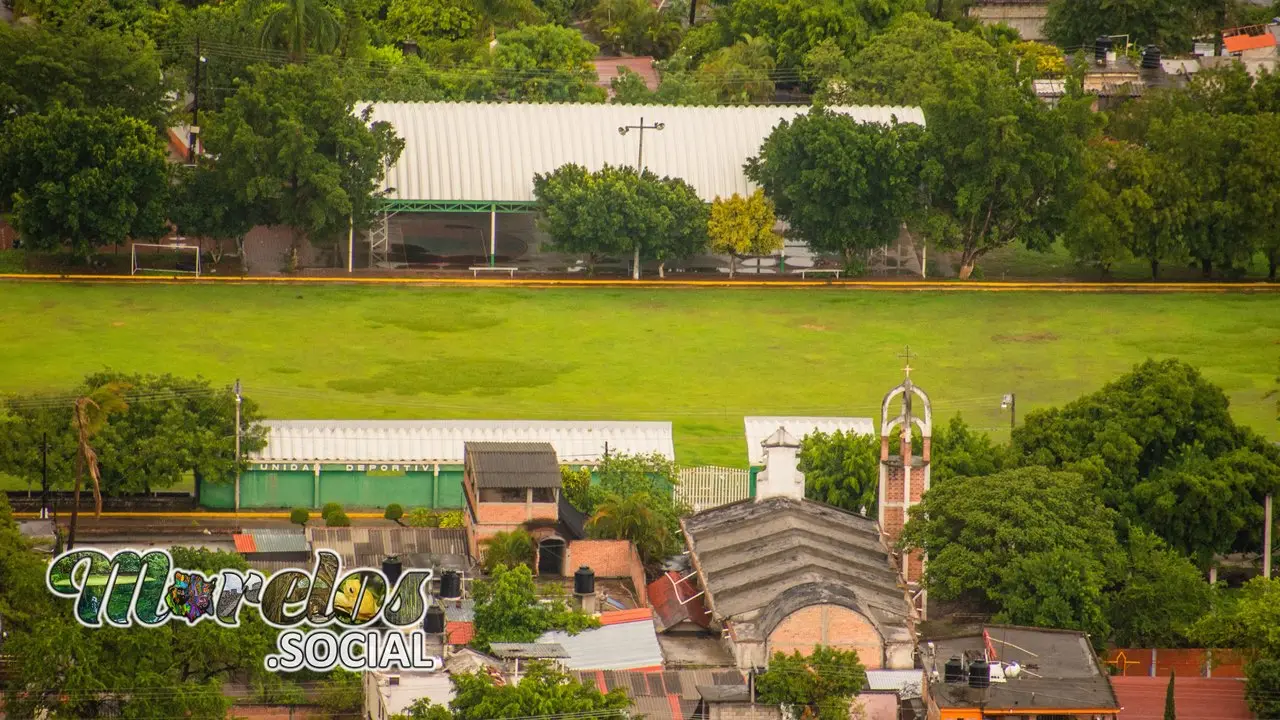 Iglesia y unidad deportiva Bonifacio García.