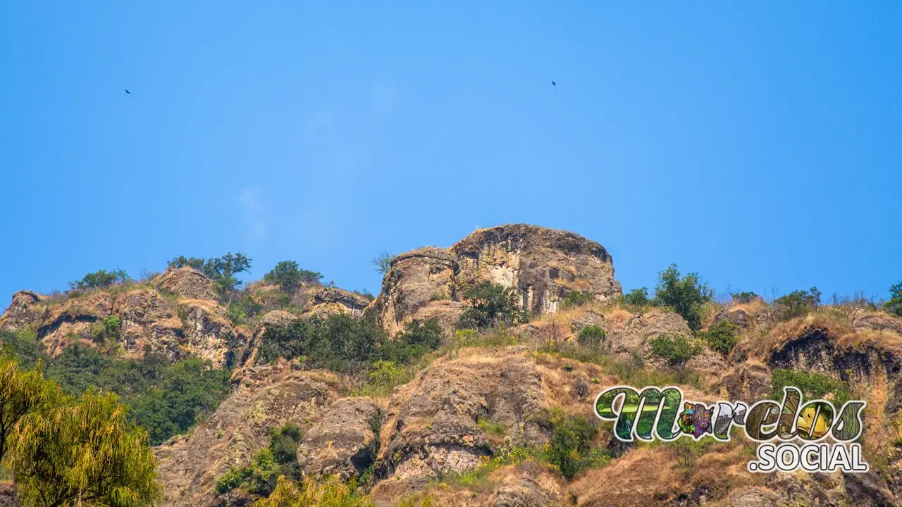 La cima del cerro Ocelotepetl en Tepoztlán.