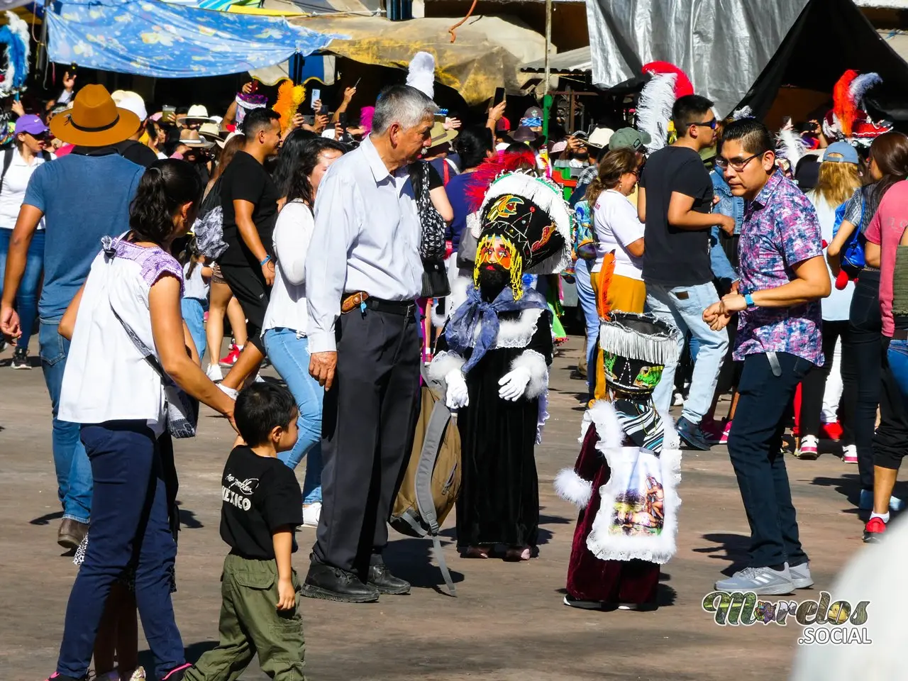 Familias carnavaleras en Tepoztlán.