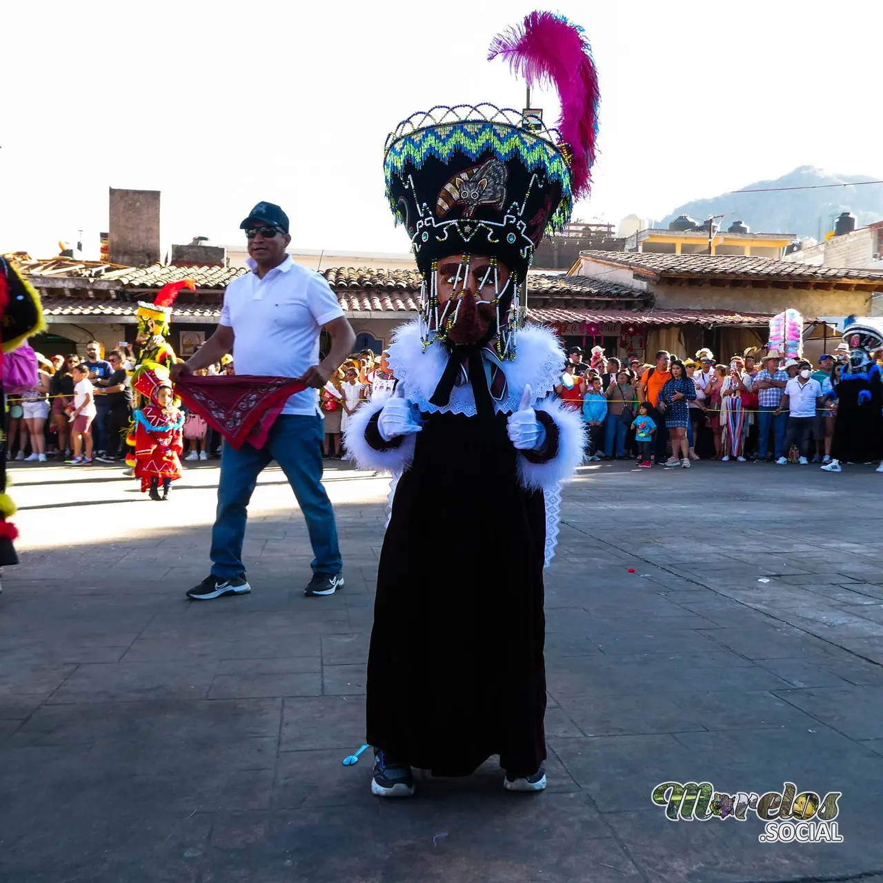 Chinelito saludando desde Tepoztlán