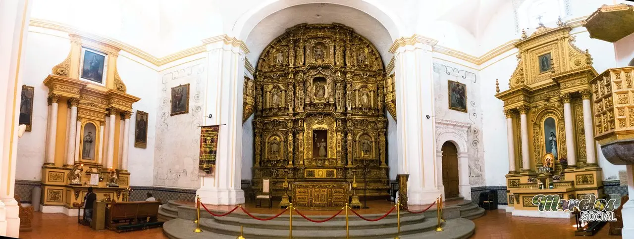 Interior iglesia de la tercera orden