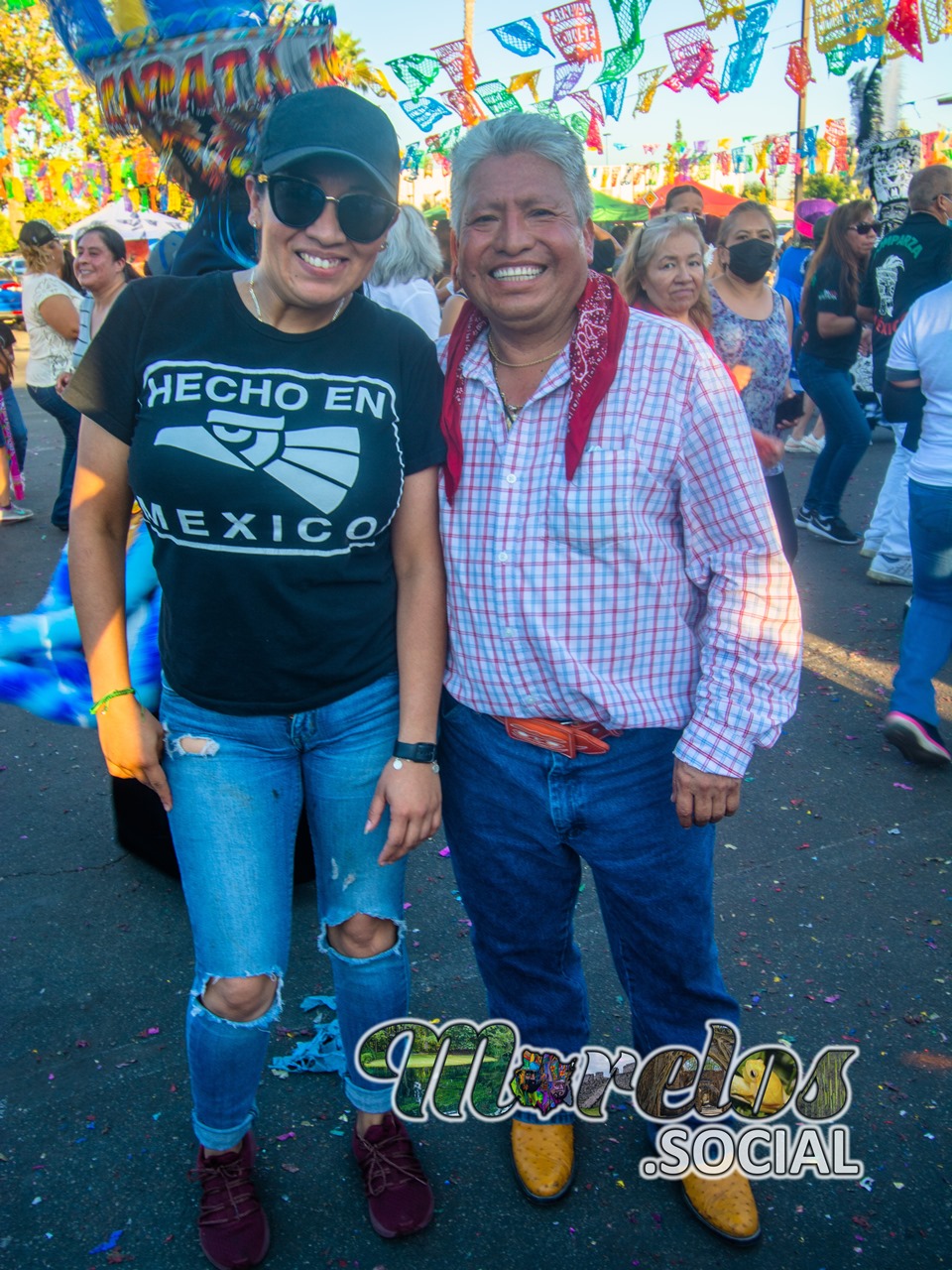 Contentos y sonrientes en el carnaval morelense USA 2021