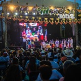 Noche cultural en festival de Tlaltizapán.