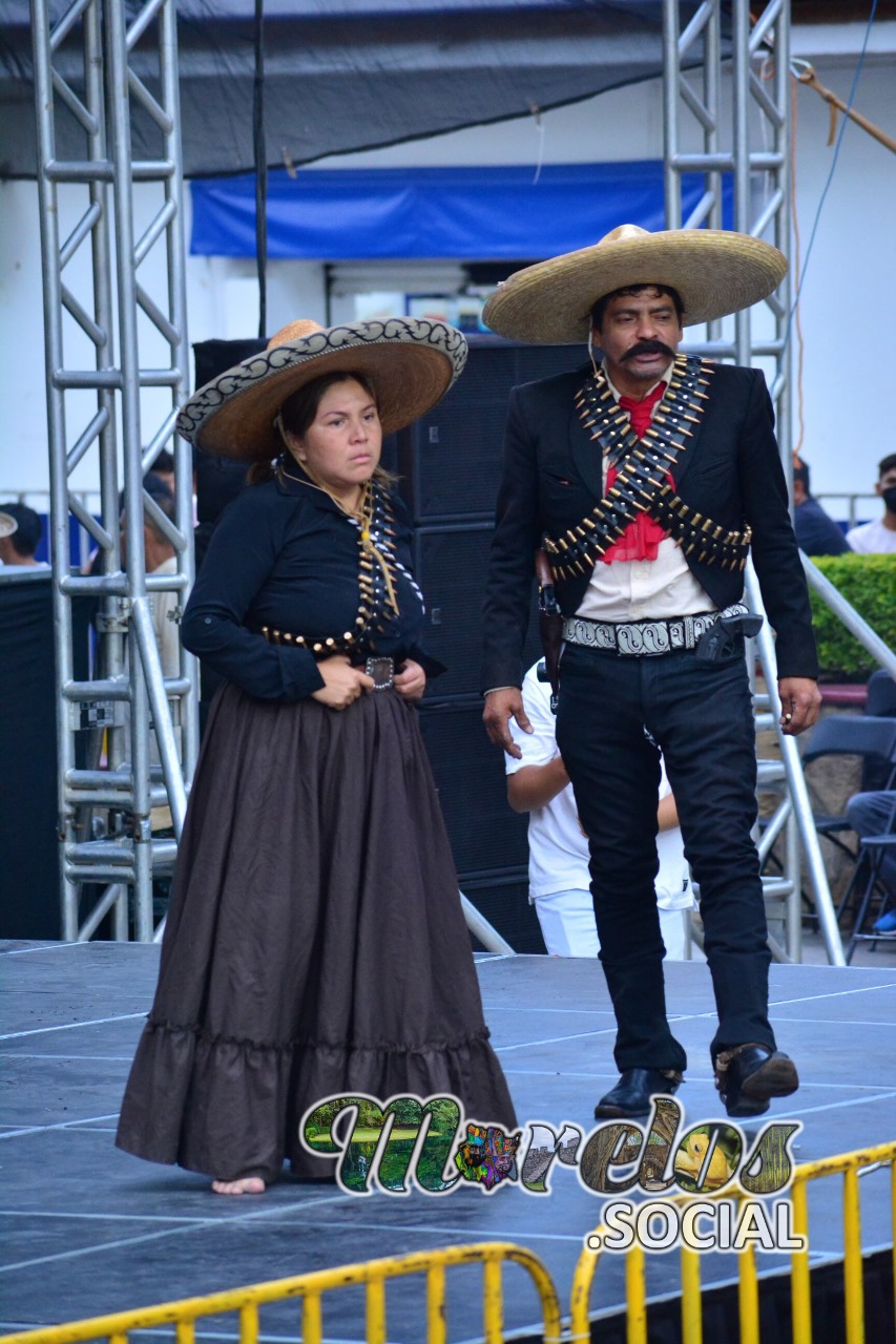 Interpretación teatral en festival de Tlaltizapán.