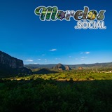 Bello panorama de los cerros del pueblo mágico de Tlayacapan, Morelos