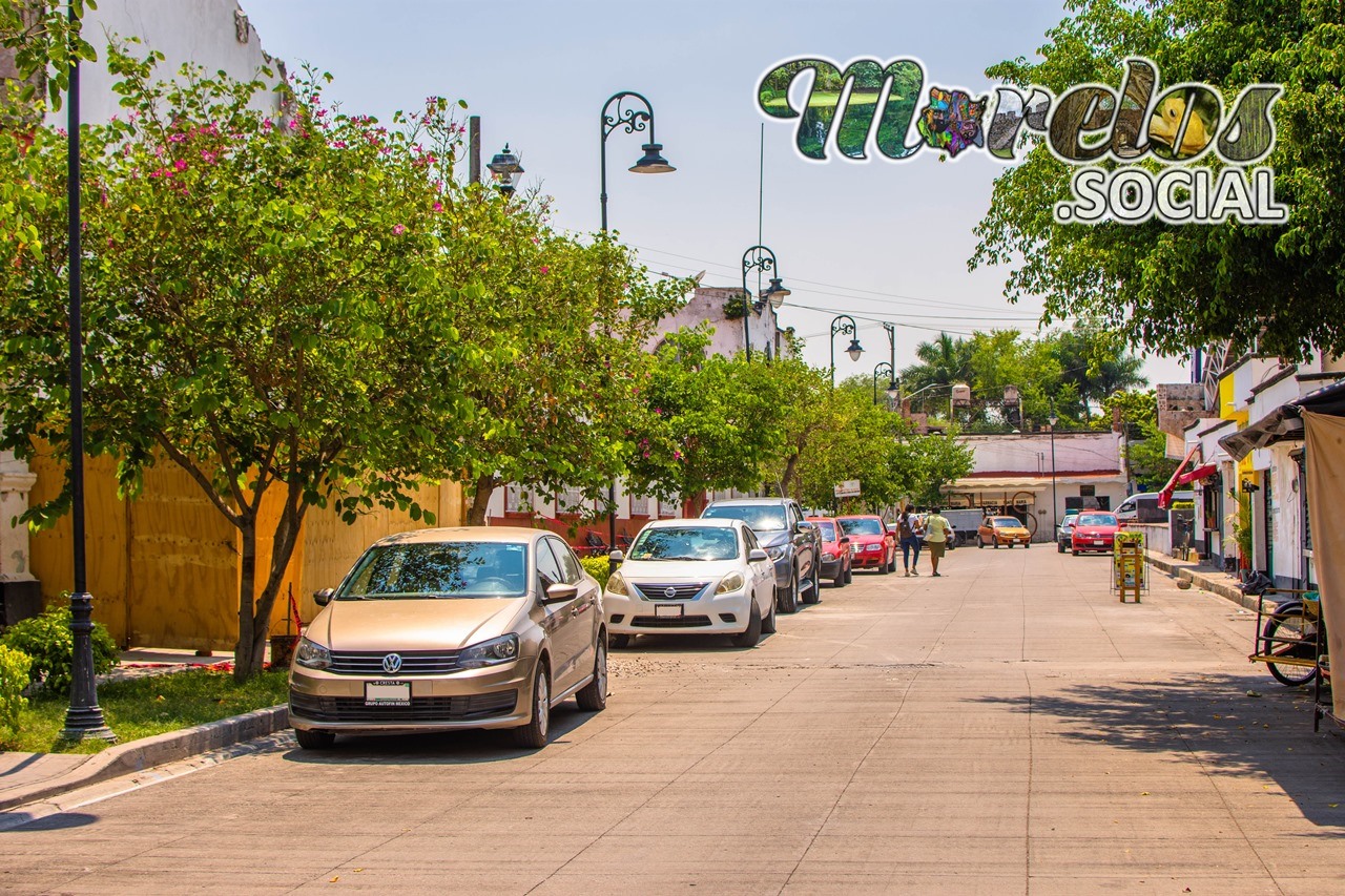 Calle Plaza revolución, Tlaquiltenango.