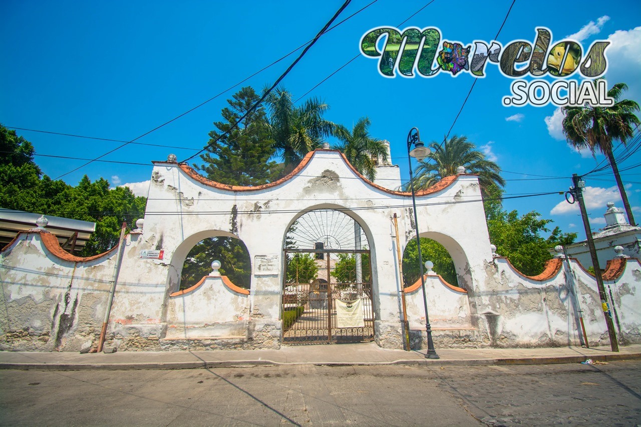 Entrada al exconvento Santo Domingo de Guzmán.