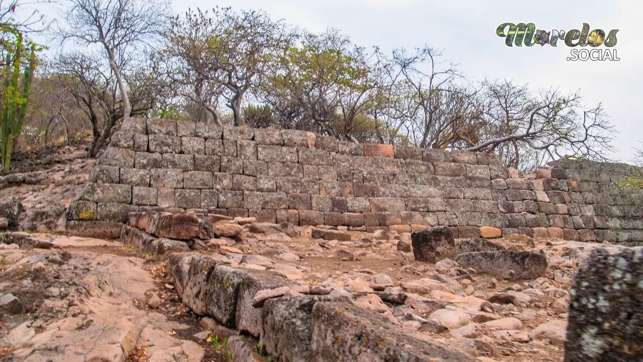 Chimalacatlán: Testimonio Megalítico en la Sierra de Huautla