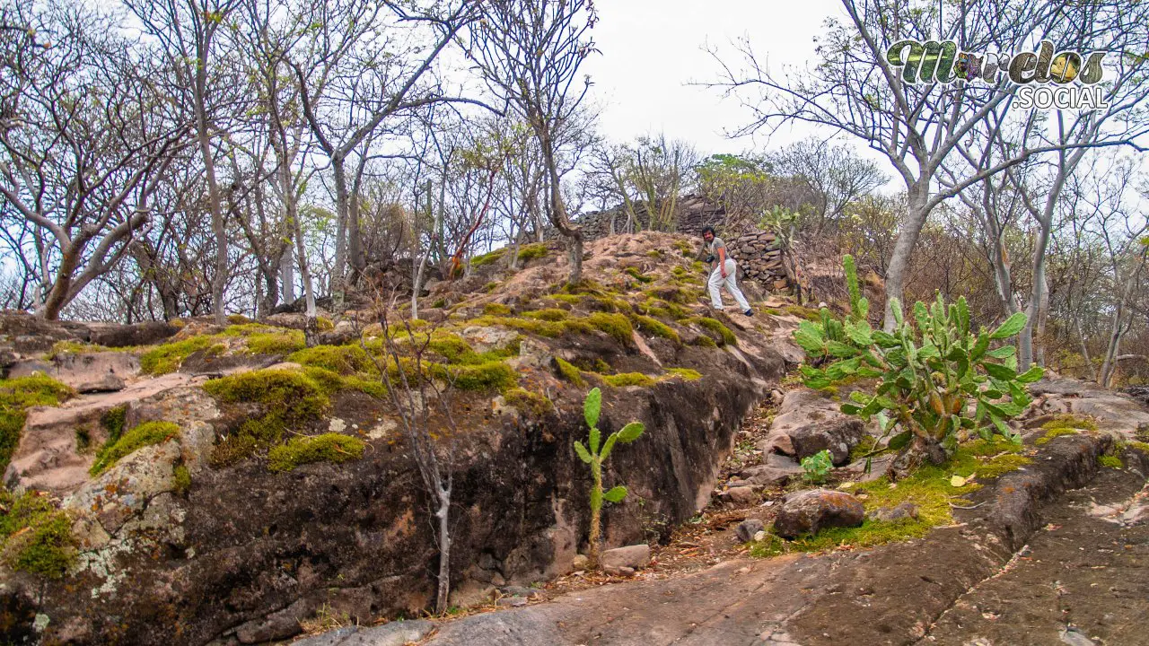 Chimalacatlán: Entre la Naturaleza y las Huellas del Pasado